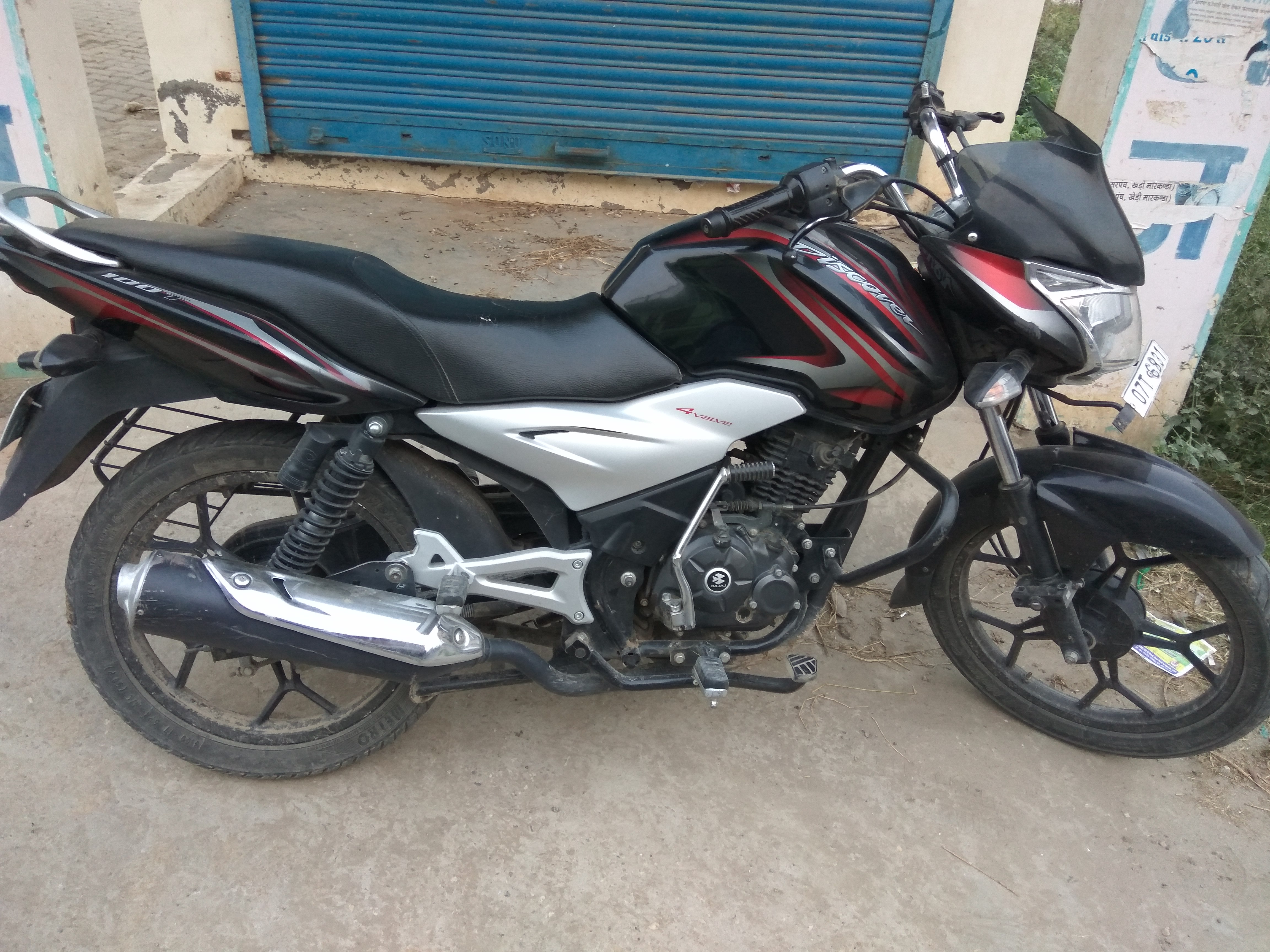 bajaj discover 100cc