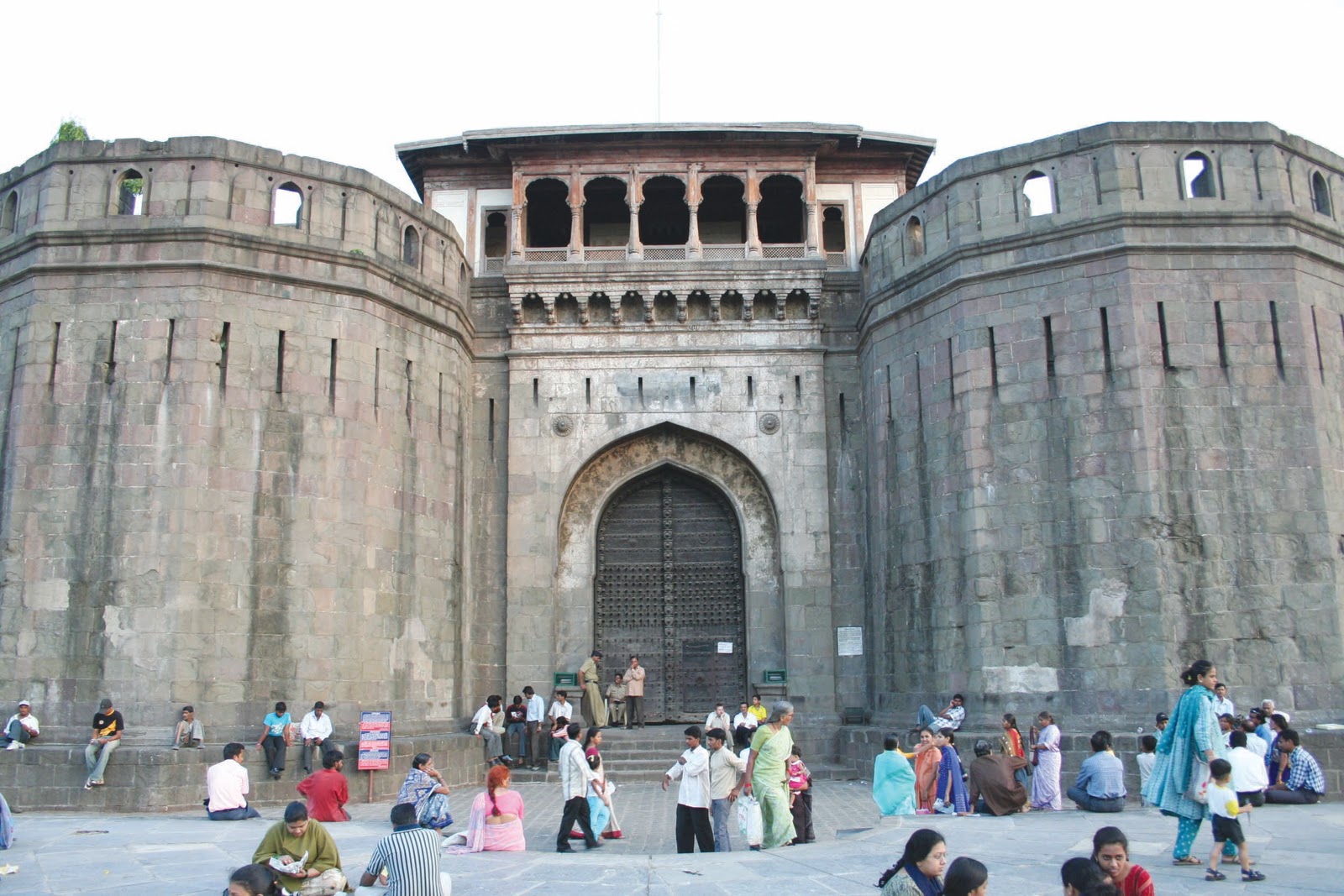 pune-reviews-information-tourist-destinations-tourists-attractions