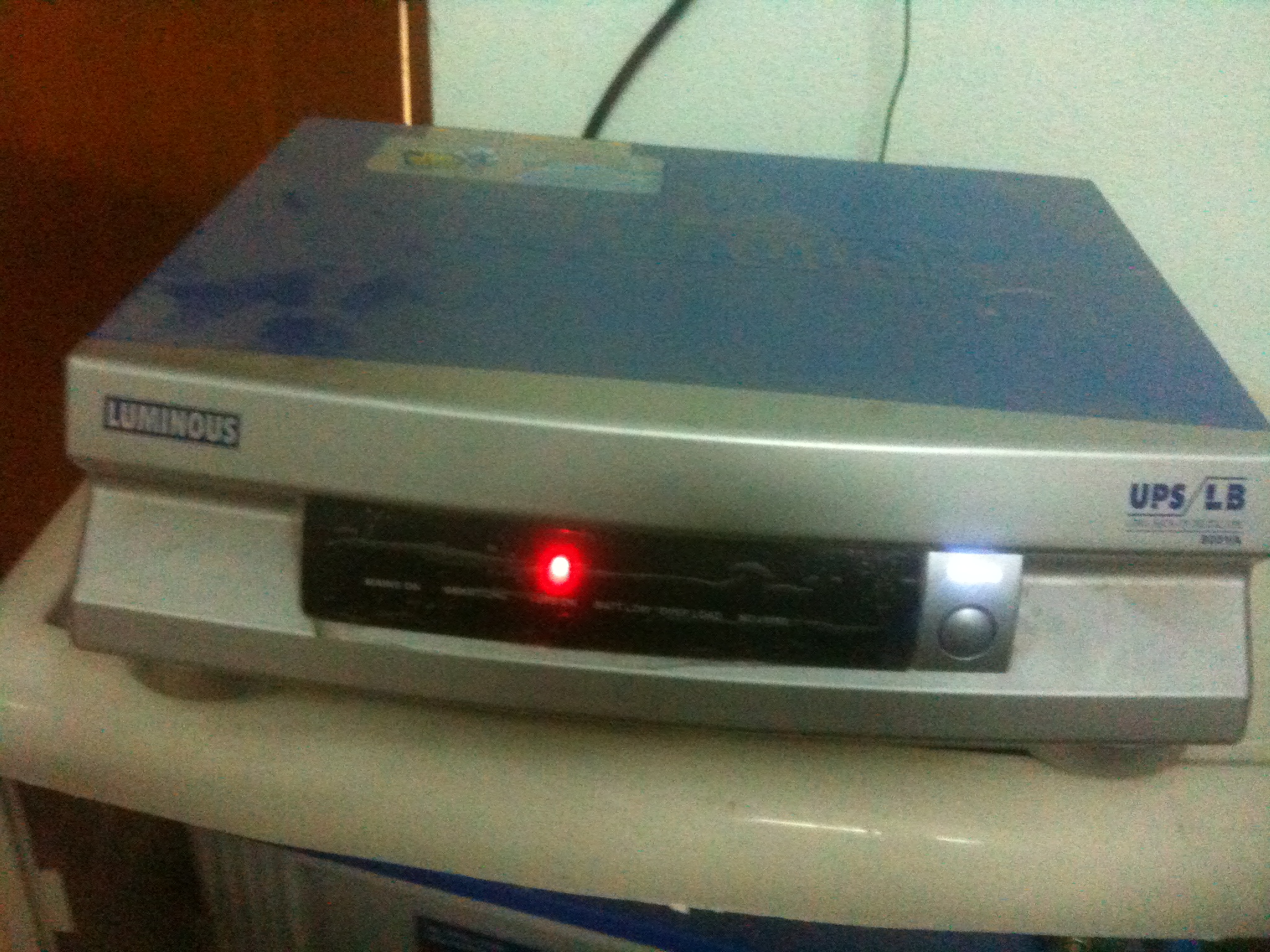 Not sure about type of Luminous inverter i have LUMINOUS INVERTER AND