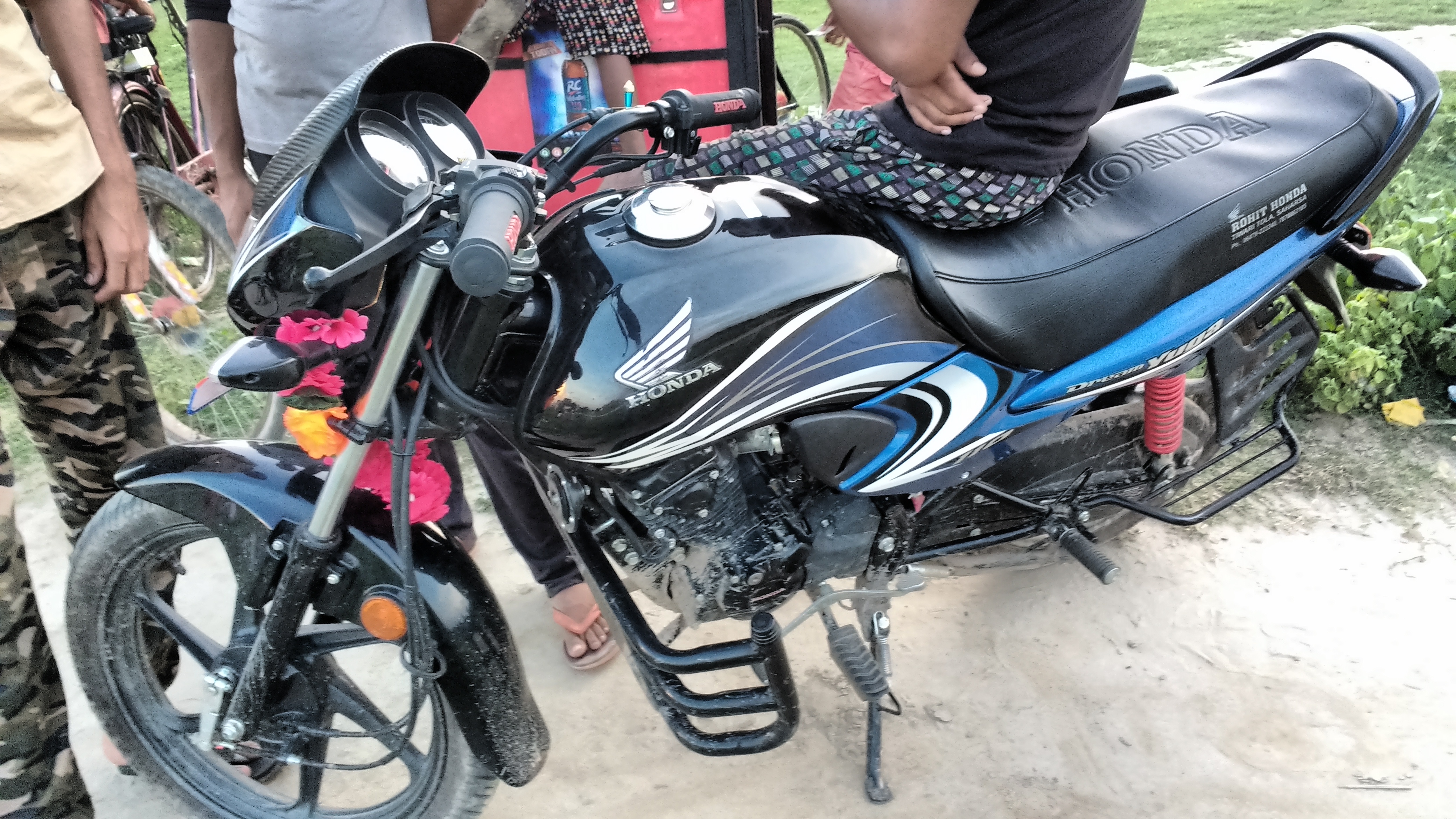Best bike at affordable price - HONDA DREAM YUGA Customer ...