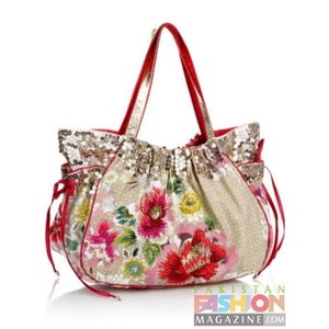 Accessorize Bags Review Fashion It Decorted With Colorful Tassels