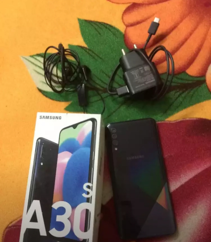 samsung a30s user review