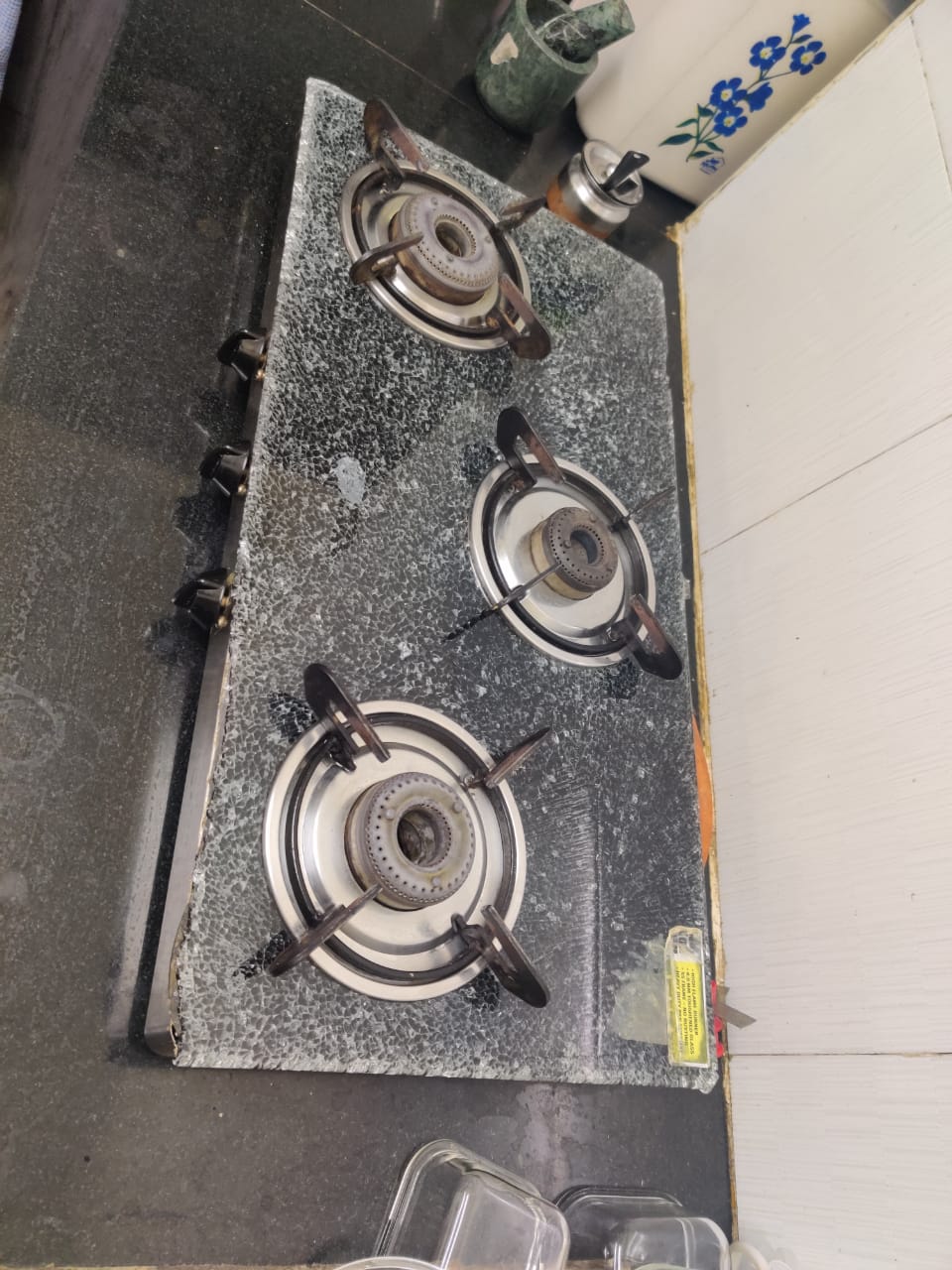 Glass Exploded. No assistance provided GLEN GLASS COOKTOP MANUAL 3