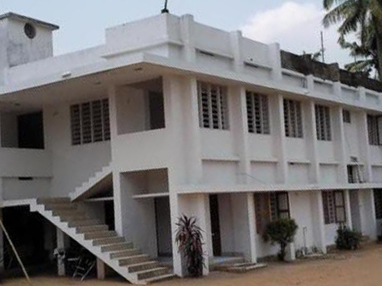 Premier Tourist Home Chalakudy Thrissur Reviews Room Booking Premier Tourist Home Chalakudy Thrissur Photos
