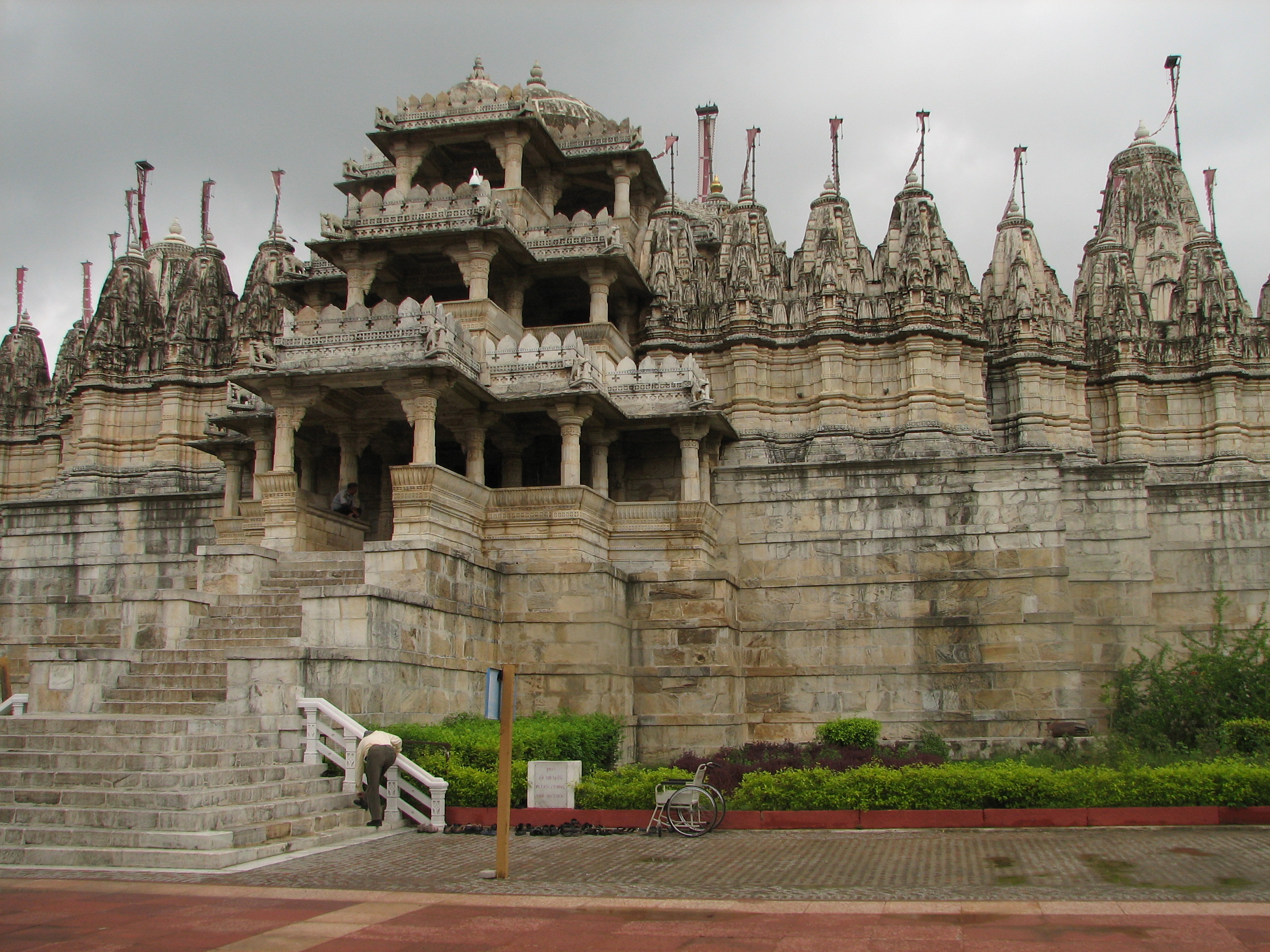 JAIN TEMPLE - UDAIPUR Photos, Images and Wallpapers, HD Images, Near by ...