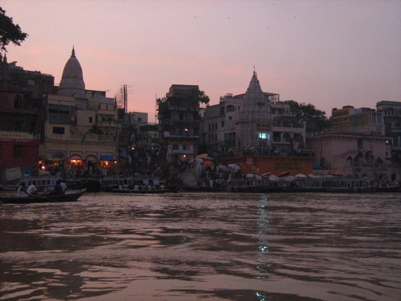 PANCHGANGA GHAT - VARANASI Photos, Images and Wallpapers, HD Images ...
