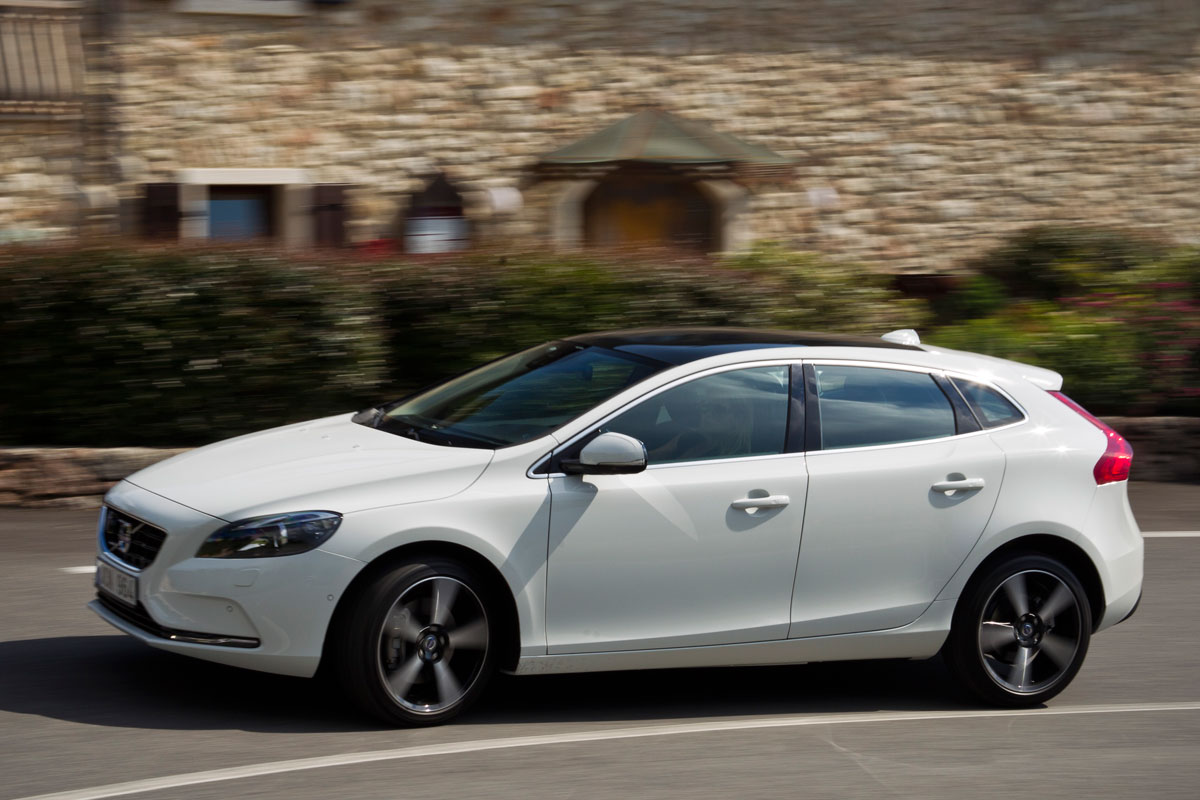 Volvo v40 d3