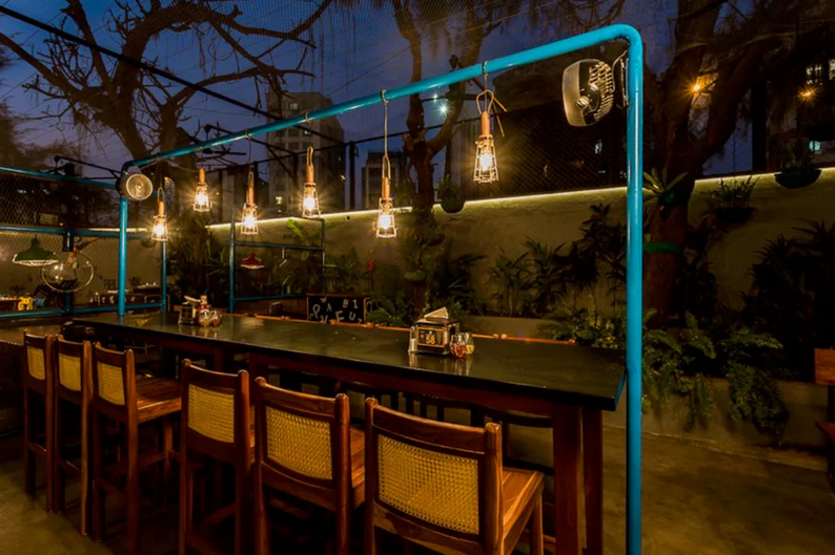 THE BAR STOCK EXCHANGE JUHU MUMBAI Menu, Photos, Images and