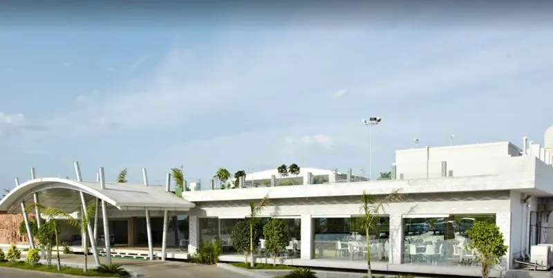 Grande Bay Resort And Spa Photo3