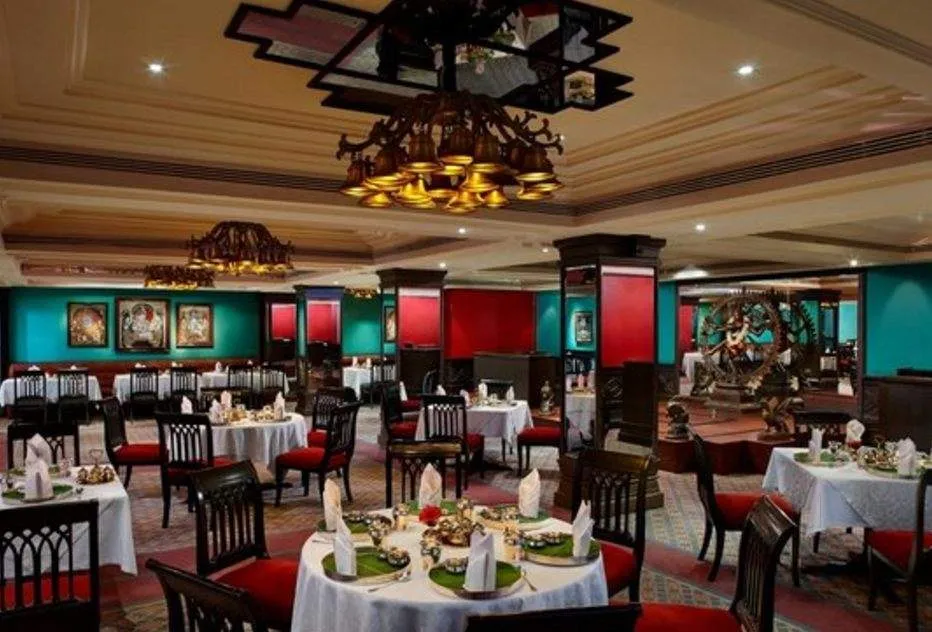 The Dakshin Restaurant - Alwarpet - Chennai Photo1