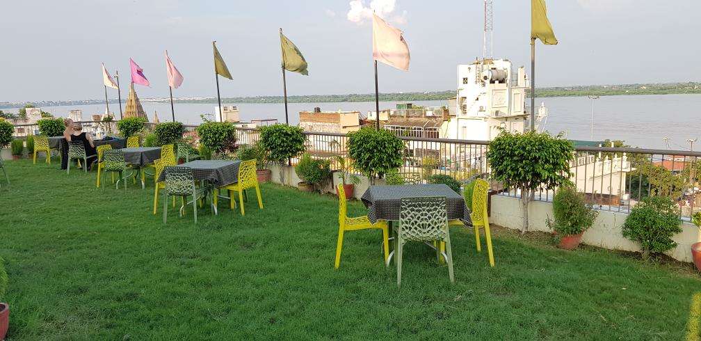 Garden Restaurant - Assi Ghat - Varanasi City Image