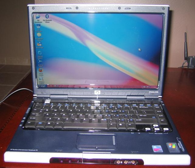 Hp dv2000 нет изображения