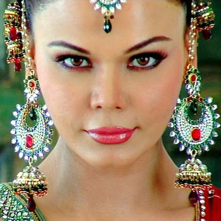 RAKHI SAWANT - Reviews, Wallpapers, Movies, RAKHI SAWANT Movies List,  Songs, Videos - Reviews - 21 to 40 - MouthShut.com