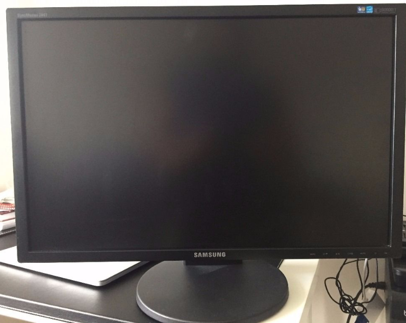 monitor samsung syncmaster 943