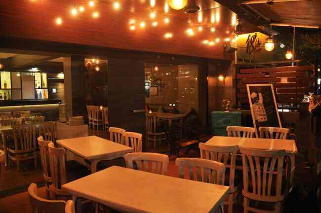 Gusto Kitchen & Bar - Lokhandwala - Andheri - Mumbai Image