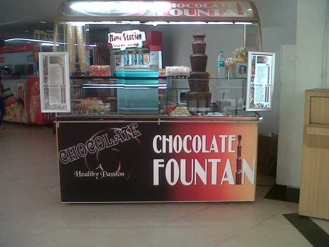 Chocolate Fountain - Kurla West - Mumbai Image