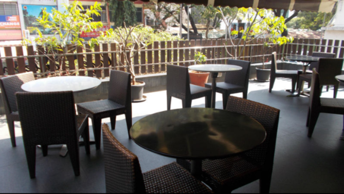 Cafe Boulevard - Dhole Patil Road - Pune Image