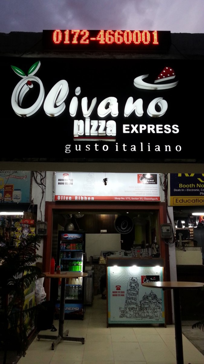 Olivano Pizza Express - Sector 35D - Chandigarh Image