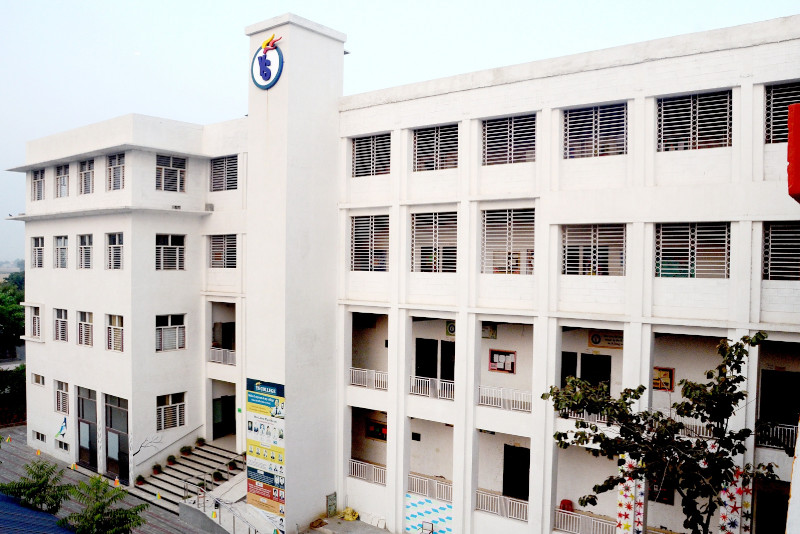 Y.S. College of Engineering - Hyderabad Image