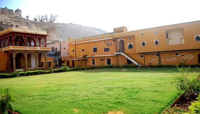 Hotel Nawal Sagar Palace - Bundi Image