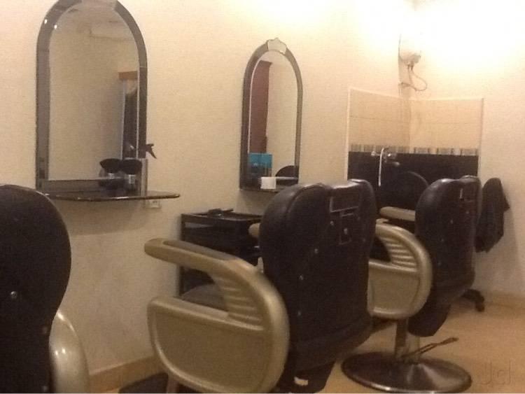 Ambuli Saloon - Teyanampet - Chennai Image