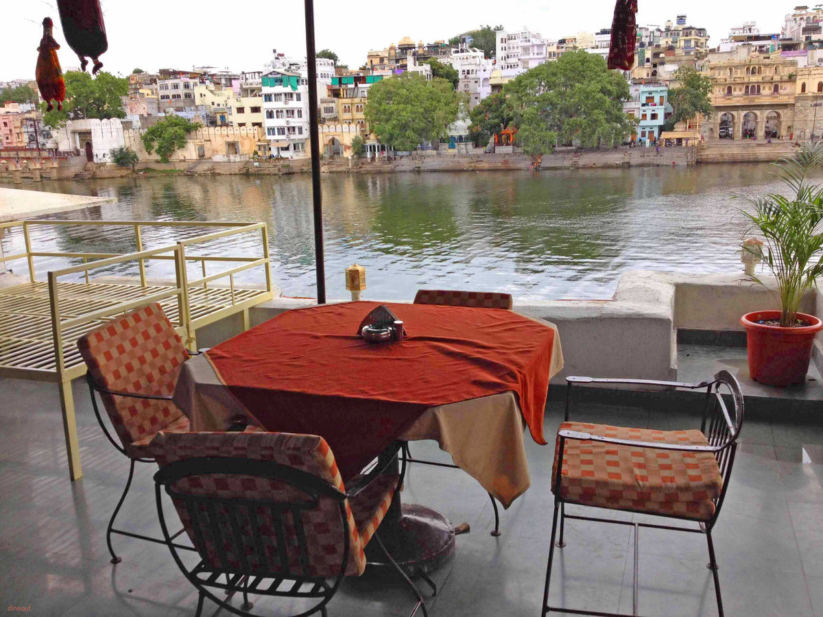 Lake Shore Restaurant - Pichola - Udaipur Image