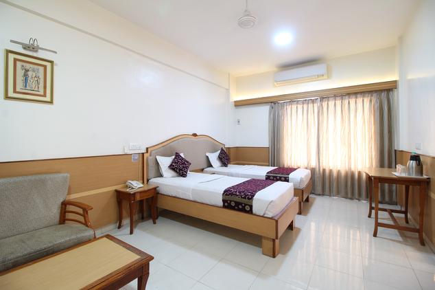 Hotel Atithi - Town Centre - Aurangabad Image