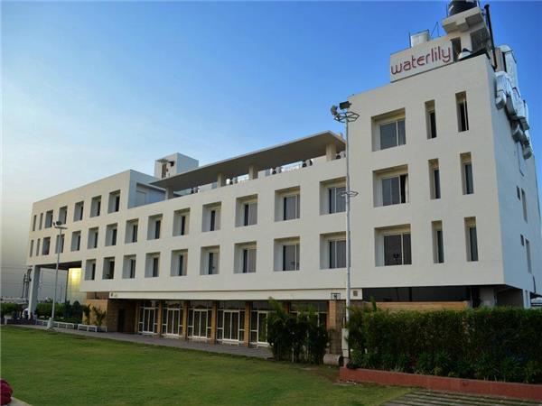 Hotel Waterlily - Nipania - Indore Image