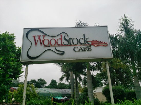 Woodstock Cafe The Red Maple - Rau - Indore Image