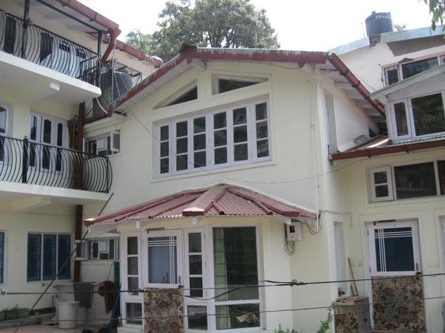 Melville Hall - Mall Road - Nainital Image