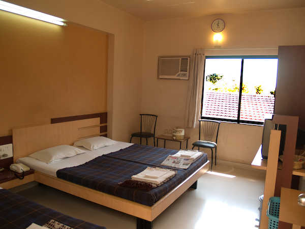 Hotel Rajmahal - Sharanpur Road - Nashik Image