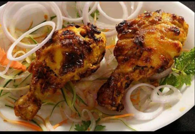 Delhi's Chicken Wala - Alambagh - Lucknow Image