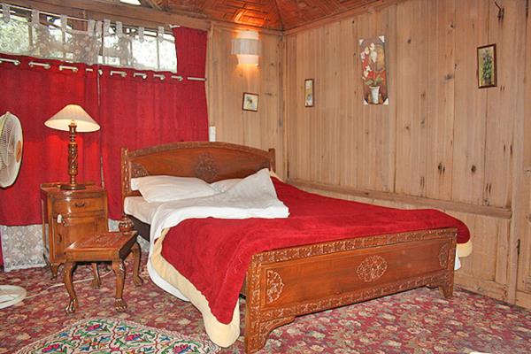 Akbar Group Of Heritage Houseboats - Nagin Lake - Srinagar Image