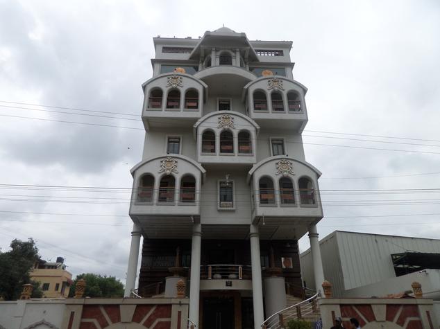 Hotel Raj Palace - Maliwada - Ahmednagar Image