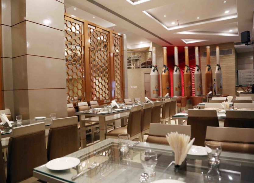 Le Moksh Restaurant & Lounge - Sector 12 - Faridabad Image