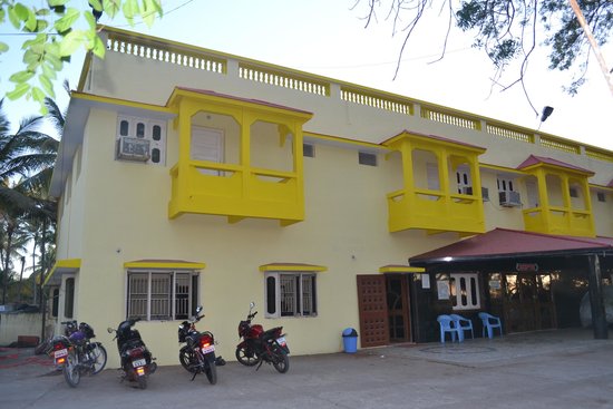 Hotel Maheshwari - Vanakbara - Diu Image