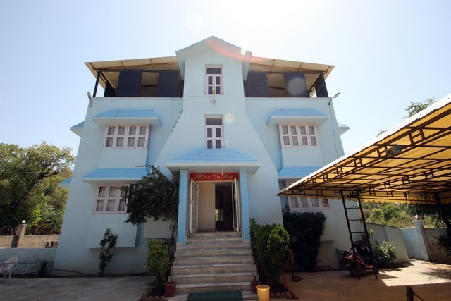 Hotel Blue Valley - St. Mary's School Road - Mount Abu Image