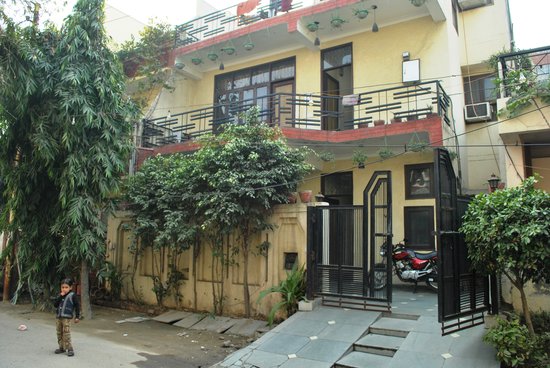 Comfort Homestay Hum Niwas - Sector 56 - Noida Image