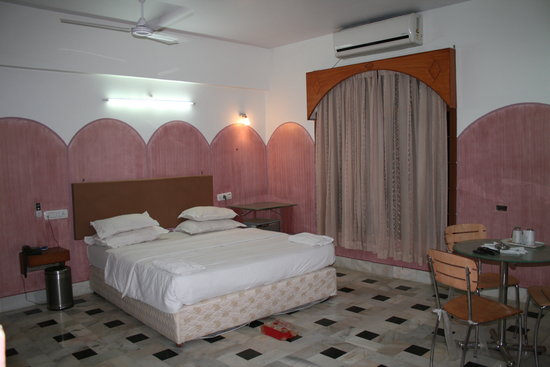 Hotel Ashoka Comforts - Court Road - Bellary Image