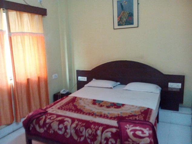 Hotel Paras - G T Road - Asansol Image