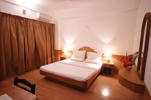 Hotel Shah International - Chinnakada - Kollam Image