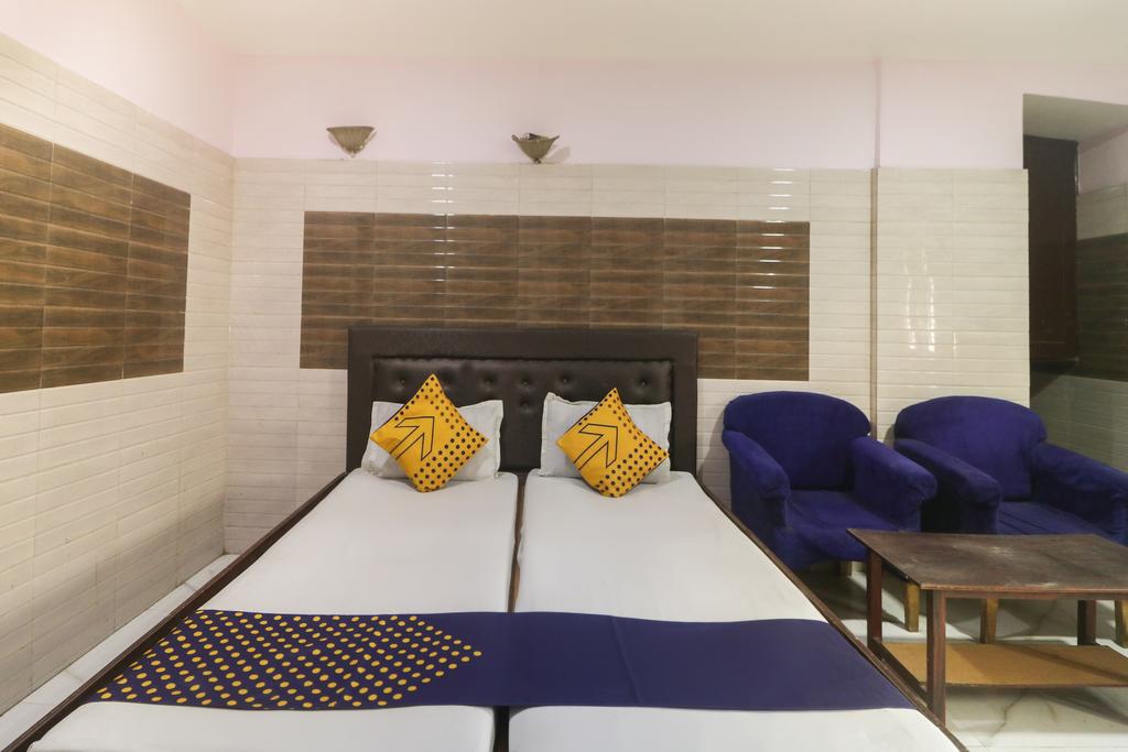 Maitry Hotel - Choudhury Bazar - Cuttack Image