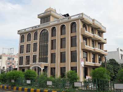 Hotel Royal Park - Railway Station Road - Ghaziabad Image