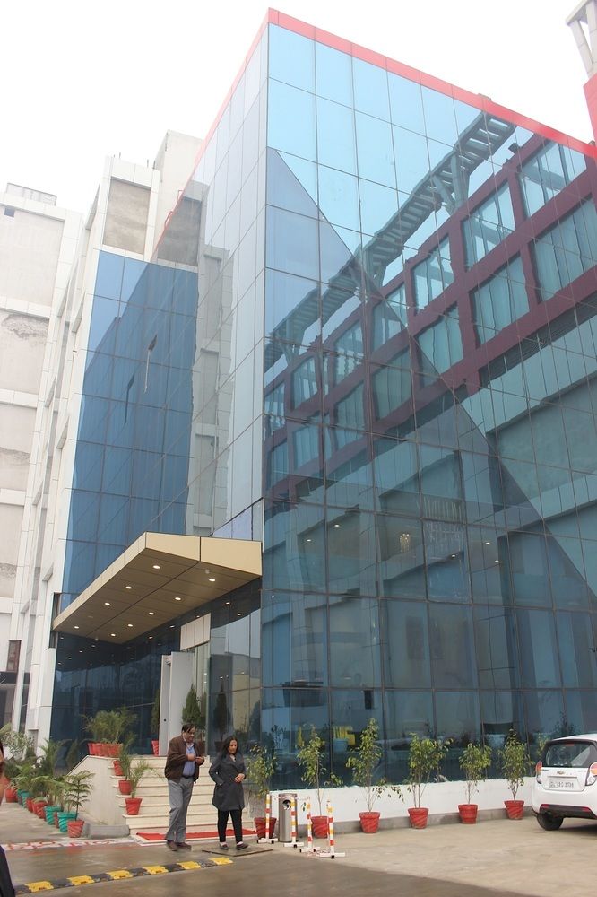 Xenious World Square Hotel - GT Road - Ghaziabad Image