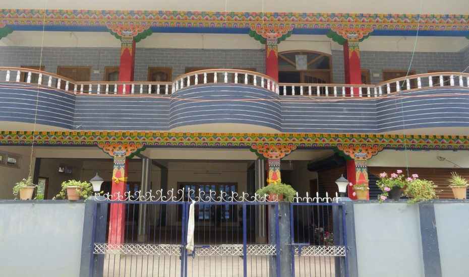 Hotel Samdup Khang - Dirang Image