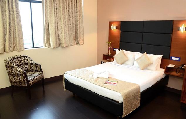 Hotel Presidency - Paramara Road - Ernakulam Image