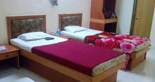 Cobra Inn Hotel - Kalol - Gandhinagar Image