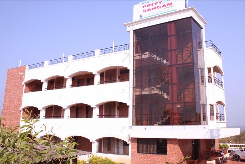 Hotel Prity Sangam - Helipad - Ganpatipule Image