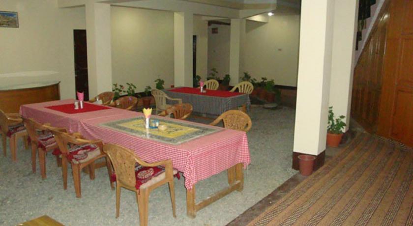 Alimjan Guest House - Fort Road - Leh Image