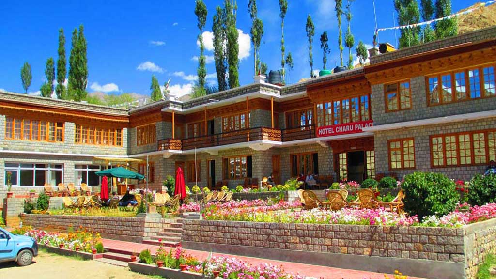 HOTEL CHARU PALACE LEH - Hotel Reviews, Room Booking Rates, Address ...